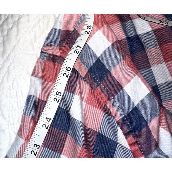 Izod Saltwater Shirt Men's Size XXL Red Blue White Plaid Long Sleeve Button Up - Picture 10 of 10